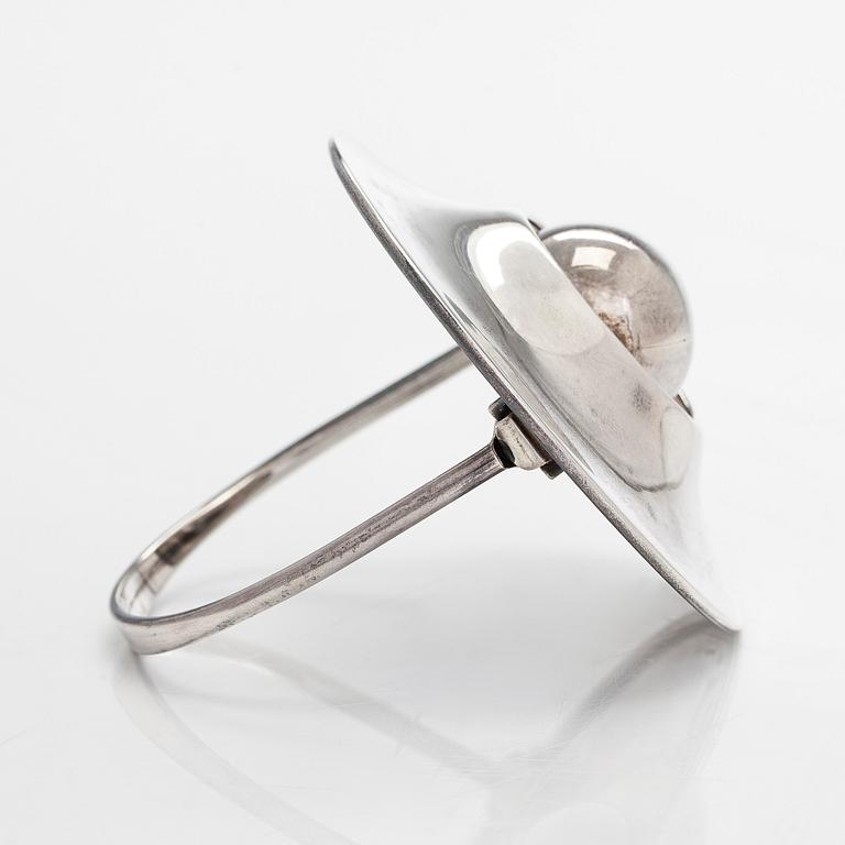 Owe Johansson, armring, sterlingsilver, Finland.