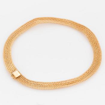 A mesh-link necklace.
