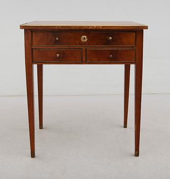 DAMARBETSBORD, gustaviansk stil, 1900-talets första hälft.