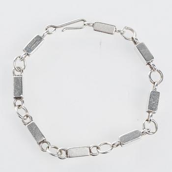 ARMBAND, Wiwen Nilsson, Lund 1957. Sterlingsilver,