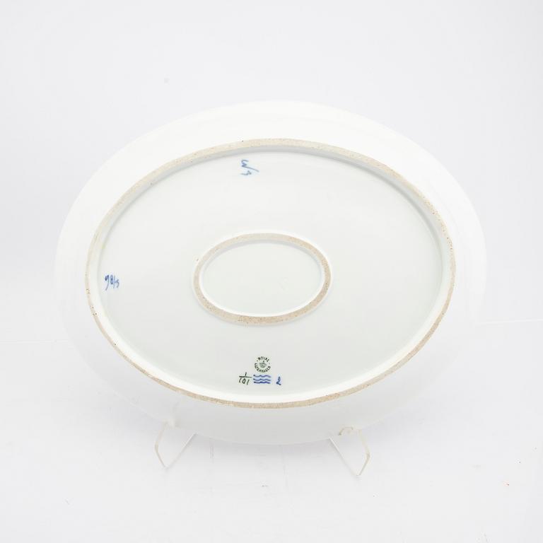 Serveringsfat 2 st "Musselmalet" Royal Copenhagen porslin tidigt 1900-tal.