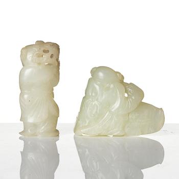 Figuriner, två stycken, jade. Qingdynastin, 1800-tal.