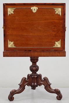 NOTSTÄLL, senempire, 1800-tal.