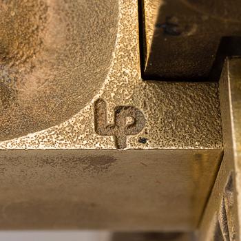 Laila Pullinen, sculpture / medal, bronze, signed LP, numbered  13473.