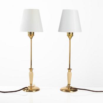 Bertil Brisborg, a pair of table lamps model "32149", Nordiska Kompaniet 1940s.