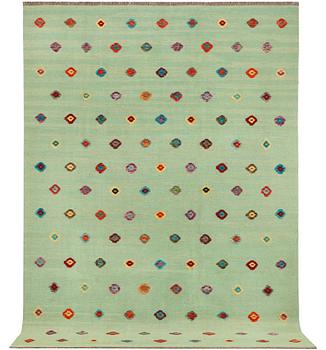 An Afghan kelim rug, c. 292 x 204 cm.