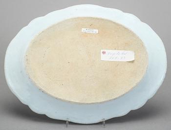 STEKFAT, porslin, Qingdynastin, Qianlong (1736-1725).