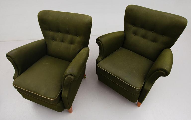 FÅTÖLJER, 1 par, 1900-talets mitt.