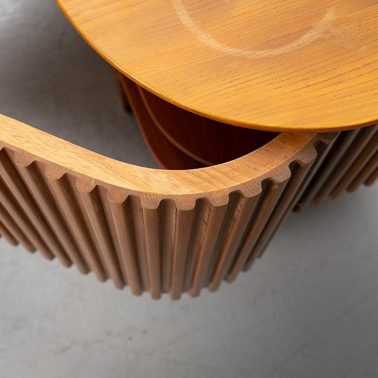 Bertil Fridhagen, a rare elm sideboard, Svenska Möbelfabrikerna, Bodafors, 1940s.