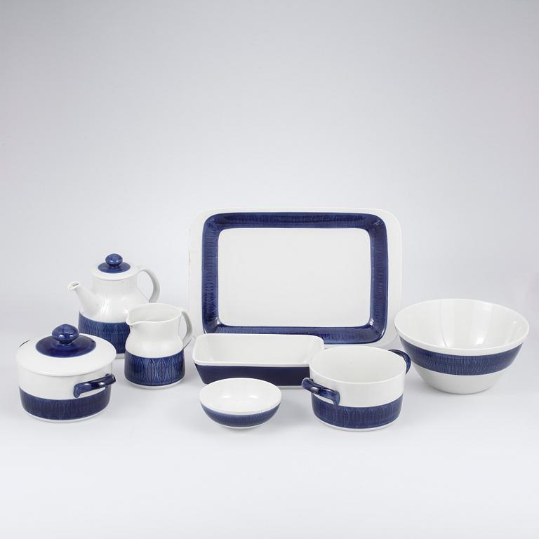 SERVISDELAR, 8 st, porslin, "Koka Blå", Hertha Bengtsson, Rörstrand, 1956-1988.