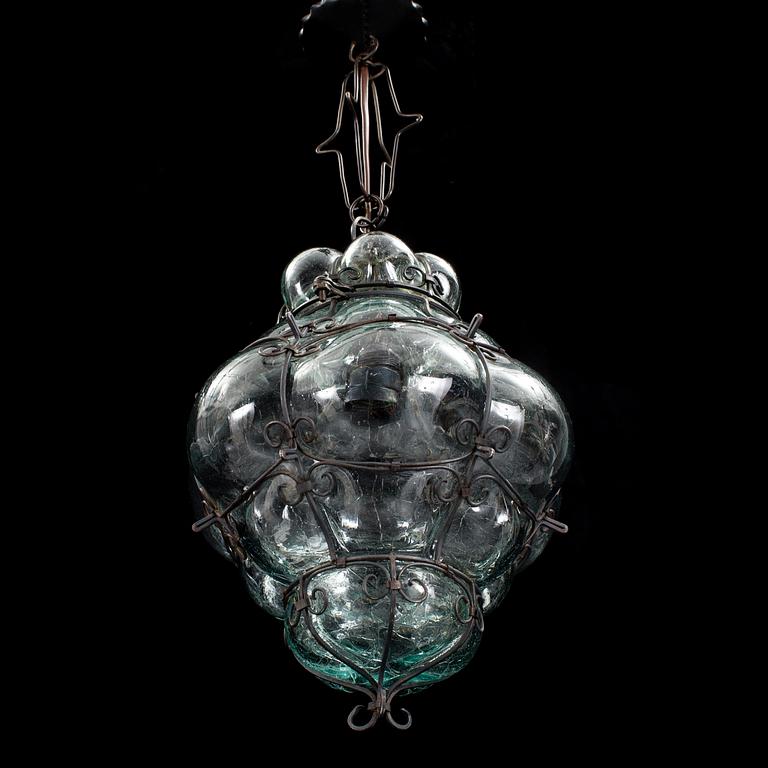 TAKLAMPA, glas, Skansen, 1900-talets mitt.