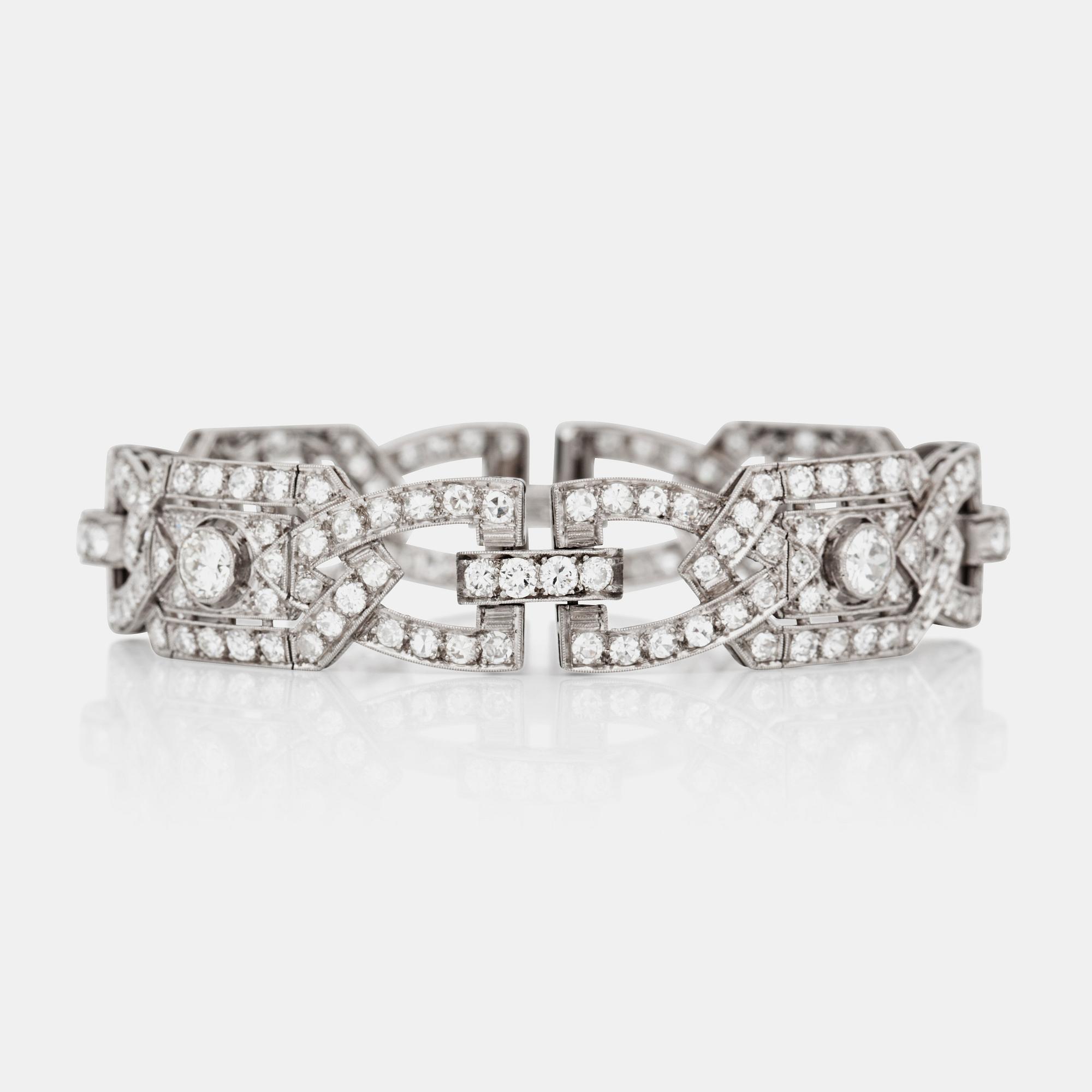 ARMBAND, Art Deco, med äldre slipade diamanter, totalt ca 7.50 ct.