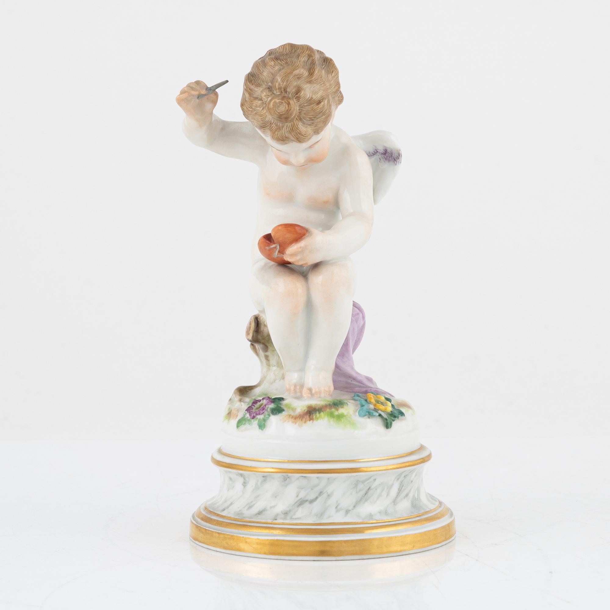 A porcelain figurine, Meissen, 1920's/30's.