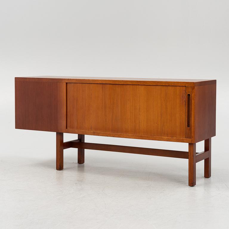 Sideboard, 1900-talets mitt.