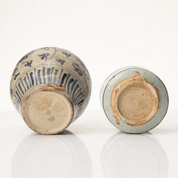 A group of eleven Chinese jars and vases, late Ming dynasty / 17th century.