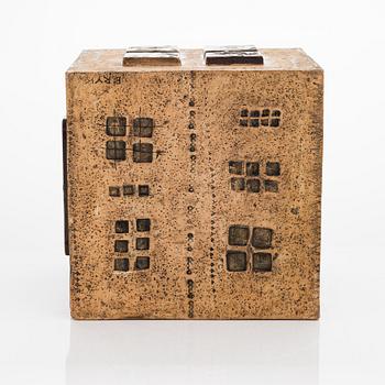 Rut Bryk, a sculpture / ceramic cube 'Chimney' signed BRYK.