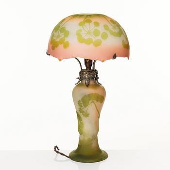 Emile Gallé, bordslampa, Nancy Frankrike, Art Nouveau ca 1900.