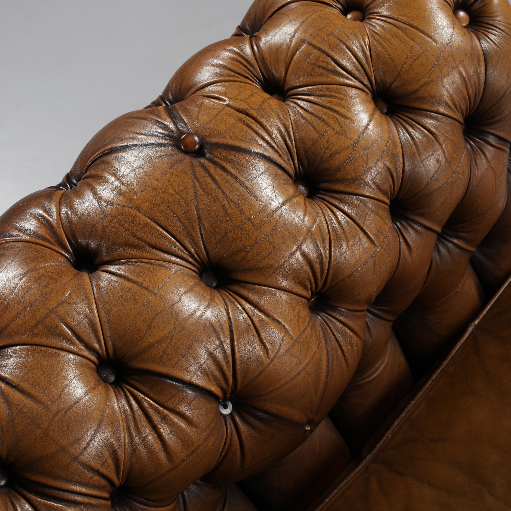 SOFFA, Chesterfield, 1900-talets andra hälft.
