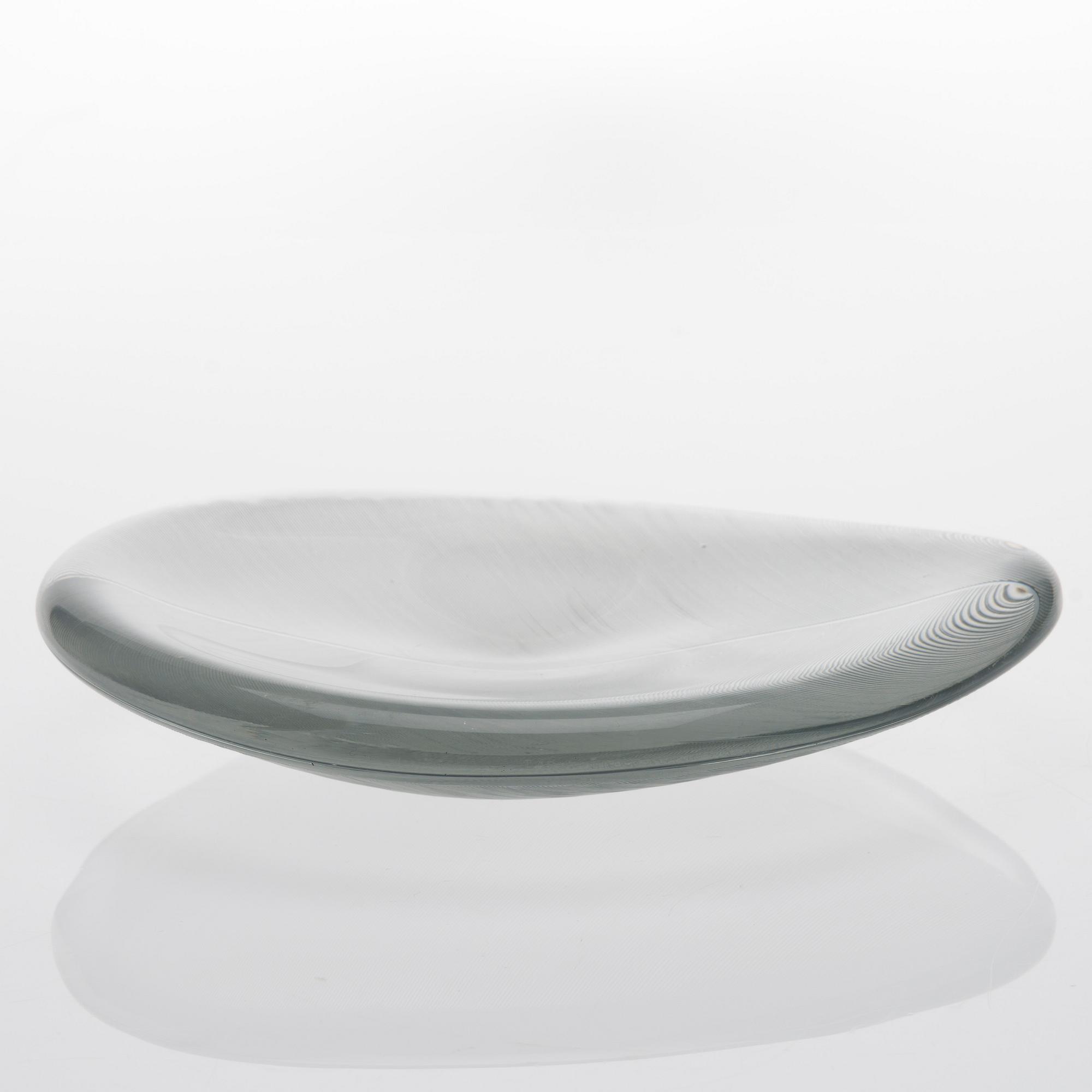 TAPIO WIRKKALA, DISH. Leaf. Signed Tapio Wirkkala, Iittala -55.