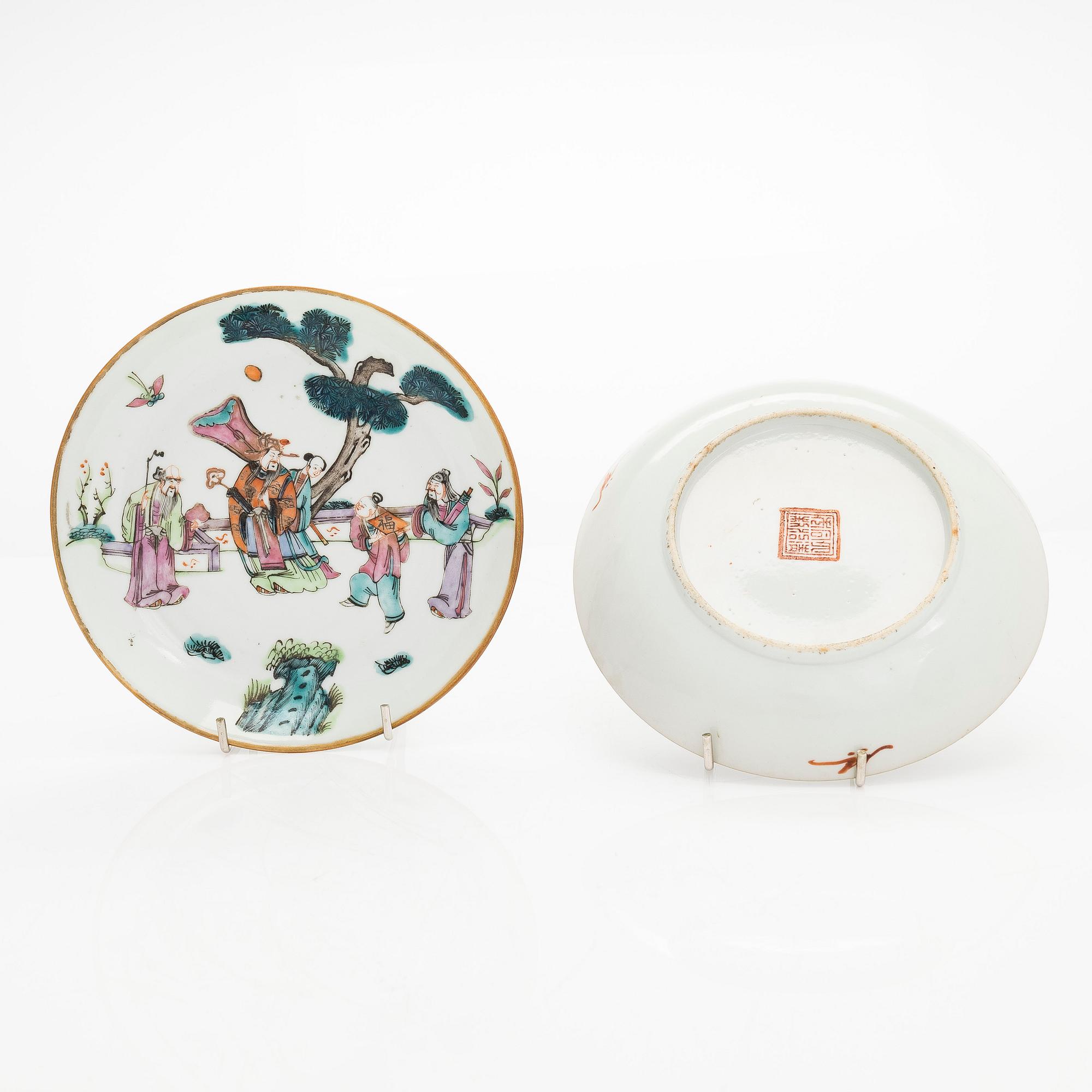 Fat, 7 st, porslin. Sen Qingdynasti/tidigt 1900-tal.
