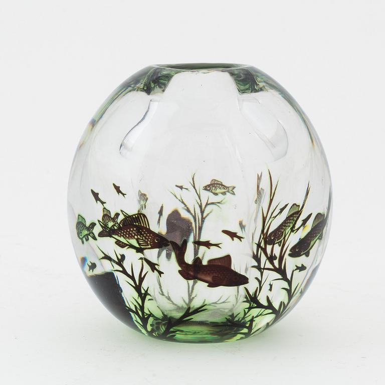 Edward Hald, a 'Fish graal' glass vase, Orrefors, Sweden.