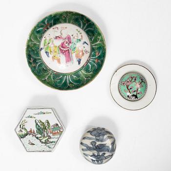 Four Chinese boxes with covers and a dish, porcelain and cloisonné, Ming and late Qing also 20th century.