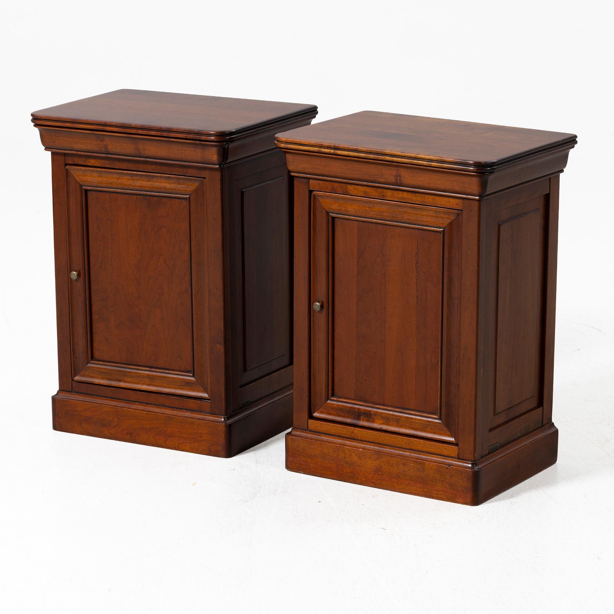 Bedside tables, a pair, Grange, France, 21st century.