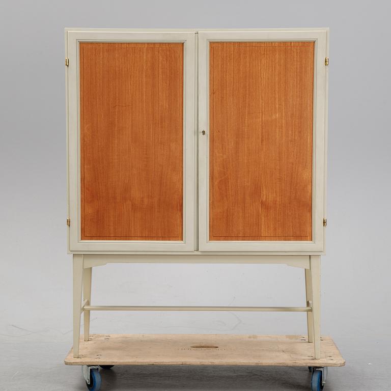 Eric Johansson a cabinet model "Ulf", Abrahamssons Möbelfabrik, Sweden, 1950's.