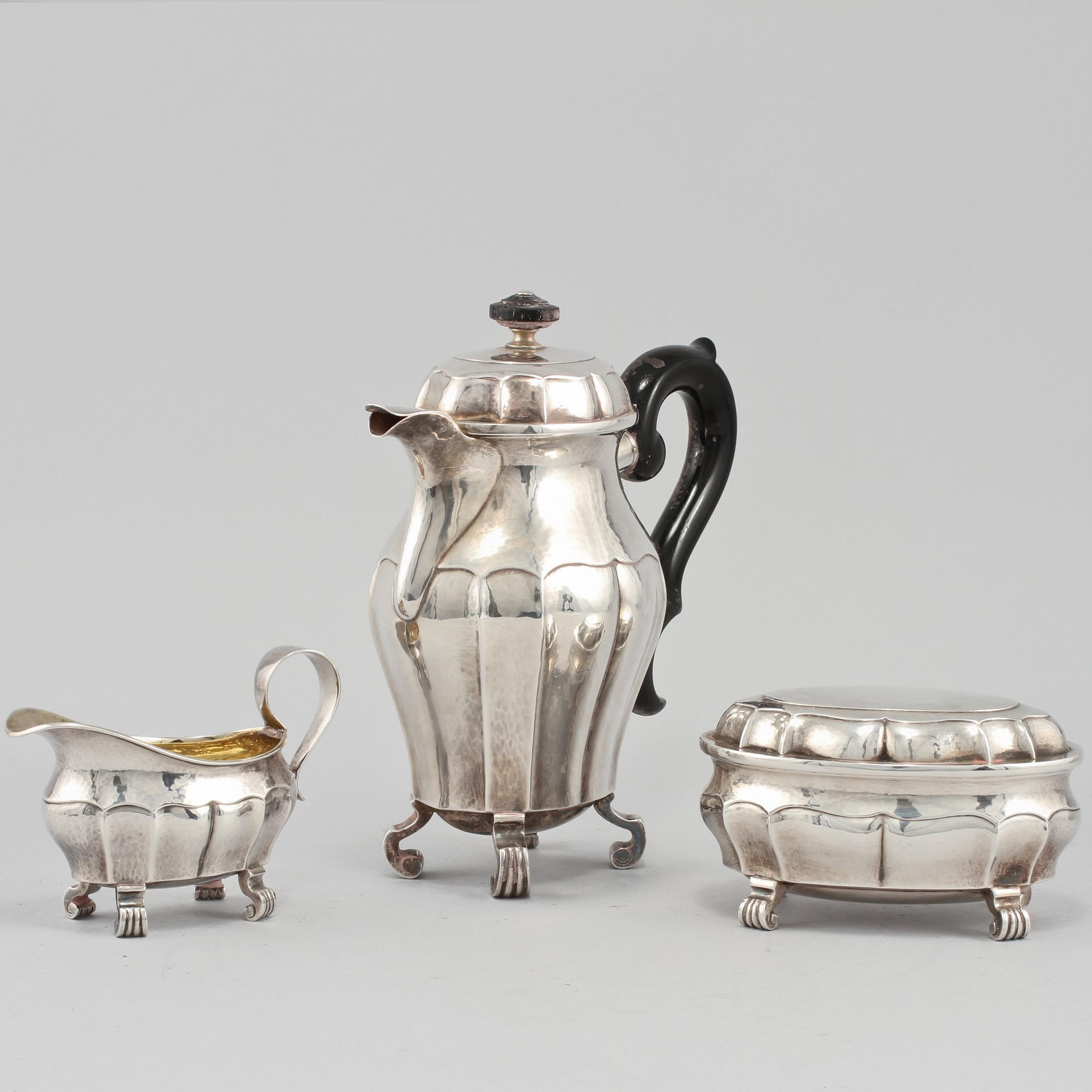 KAFFESERVIS, tre delar, silver, GAB, Stockholm, 1933, 1939, 1935. Vikt 920 gram.