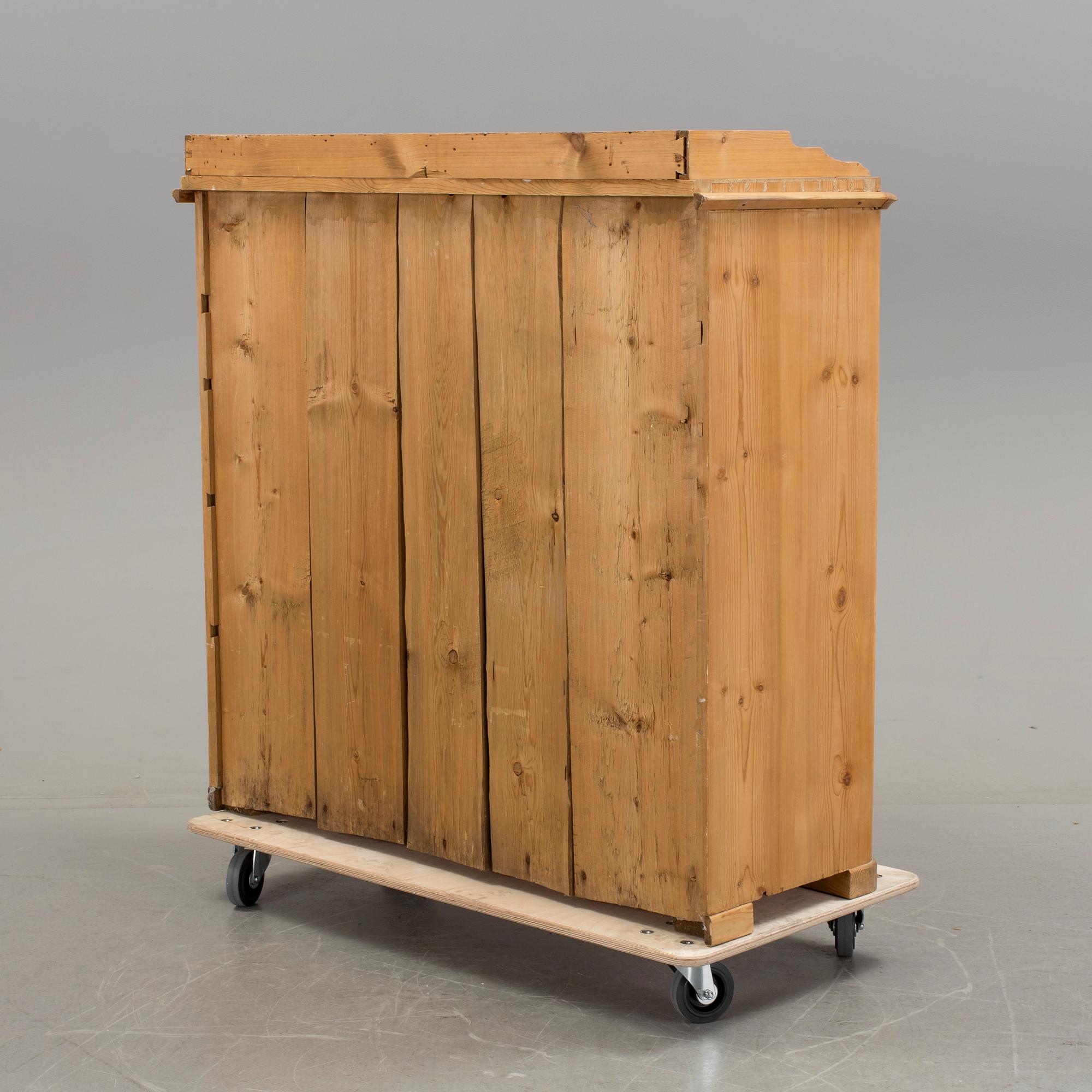 SKÄNK, furu, avlutad, 1800-talets andra hälft.