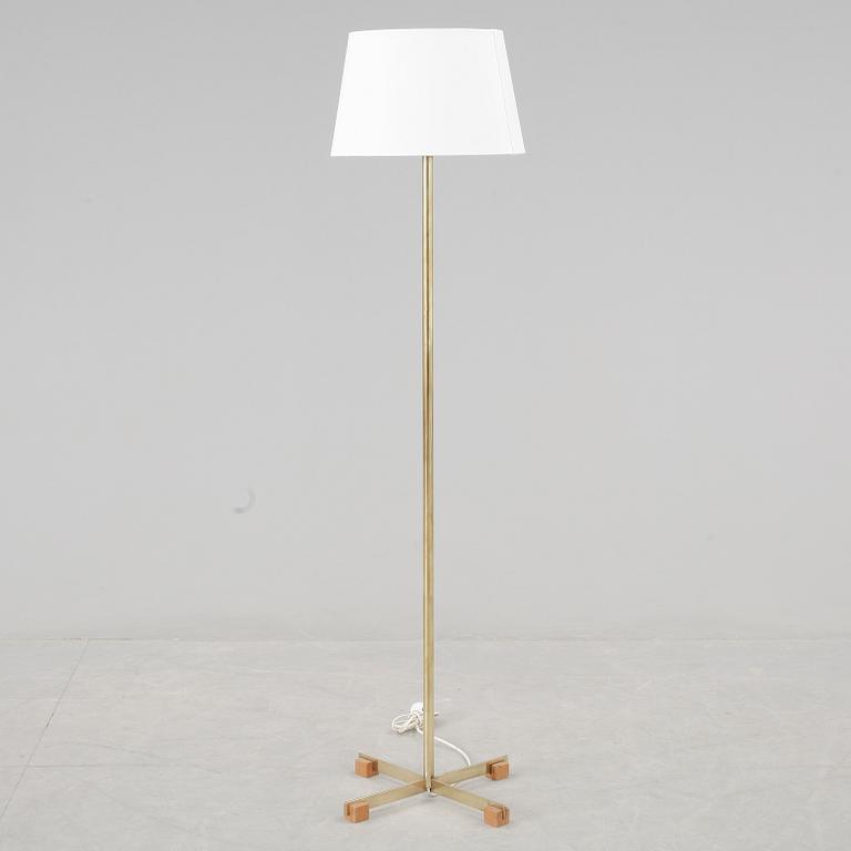 GOLVLAMPA, mässing, Sverige, 1900-tal.