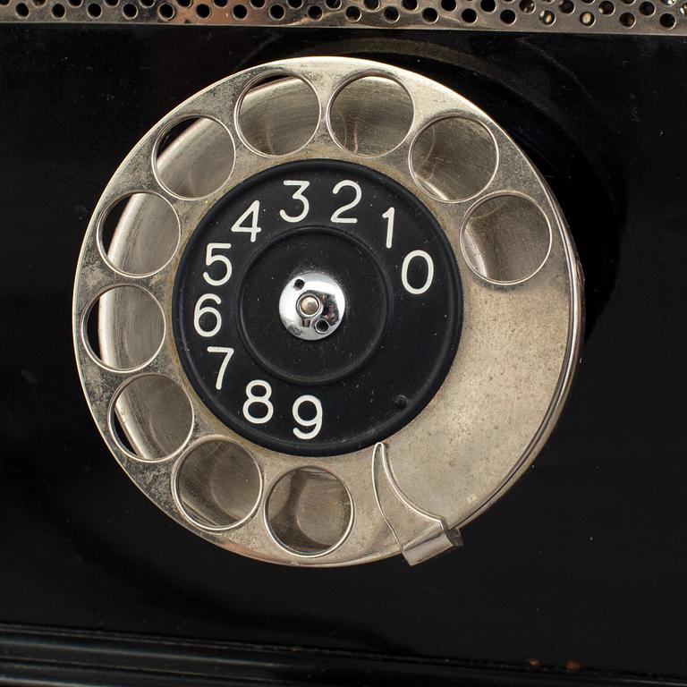 A telephone by Telegrafverkets verkstad in Nynäshamn, early 20th century.