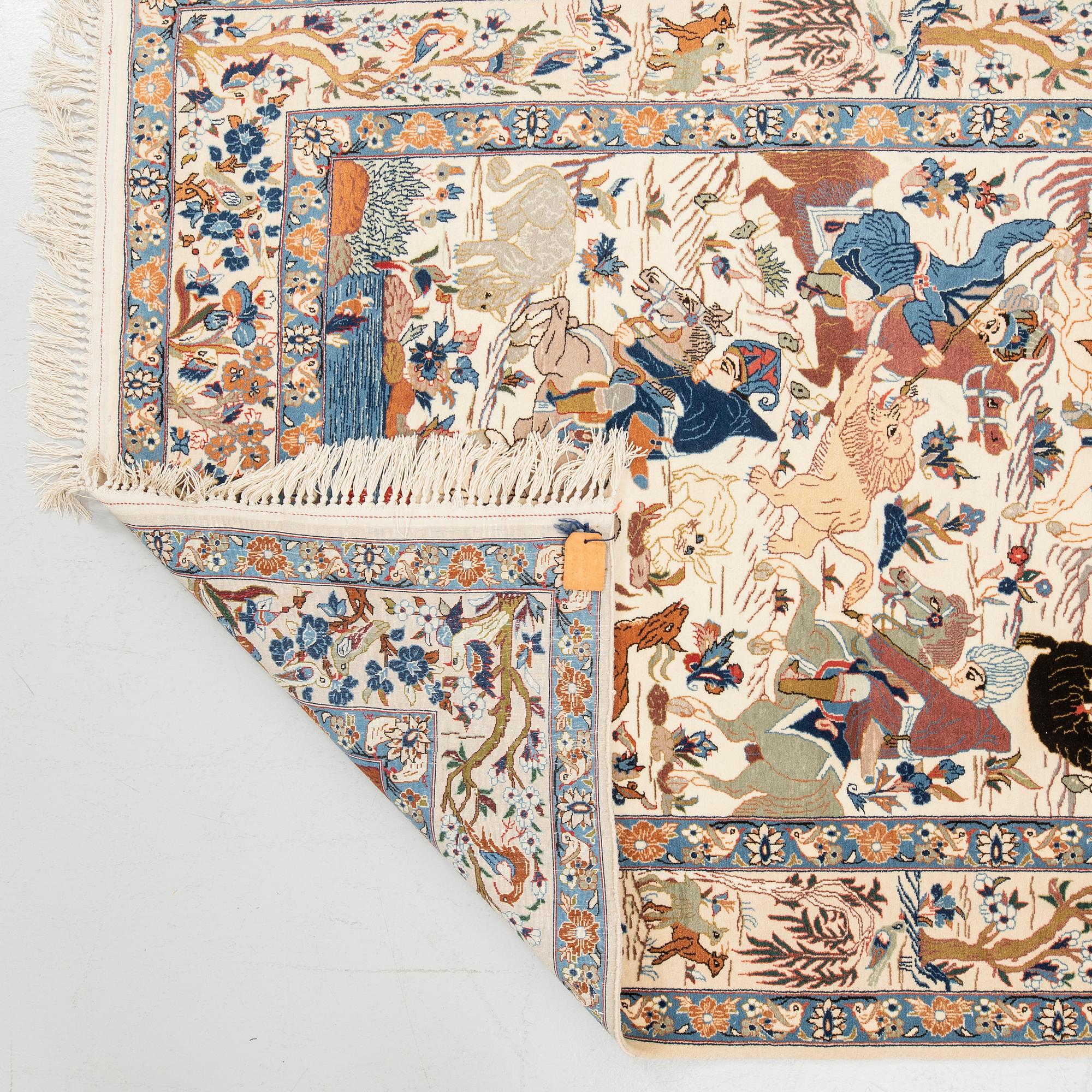 Carpet, Isfahan, hunting motif, approx. 170 x 104 cm.