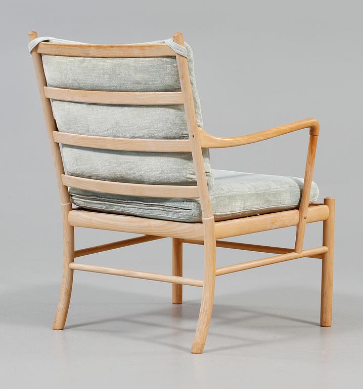 KARMSTOLAR, ett par, "Colonial Chair", Ole Wanscher, 1900-talets fjärde kvartal.
