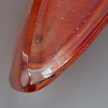 Bertil Vallien, sculpture, glas, signed B. Vallien 7531891 Kosta Boda Unique.