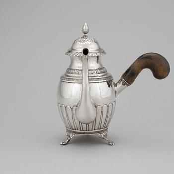 COFFEE POT , silver, P Holmberg, Örebro, 1856. Tot weight of 429 grams.