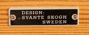 Svante Skogh, dining table plus 2 extension leaves, 4 chairs, second half of the 20th century.