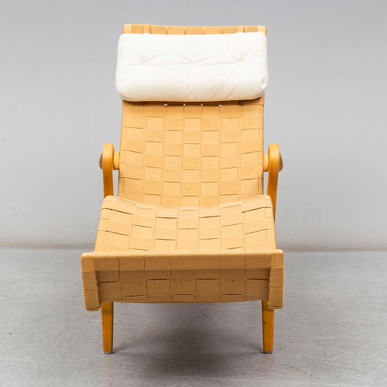 BRUNO MATHSSON, a 'Pernilla' beech recliner from Firma Karl Mathsson, Värnamo, 1980.