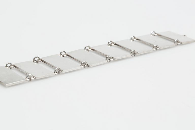 ARMBAND, Wiwen Nilsson, Lund, 1970. Sterlingsilver.