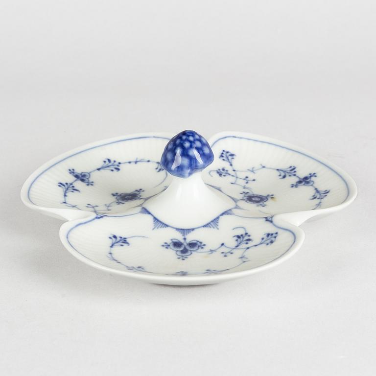 A 'Blue Fluted Plain' porcelain cabaret, Royal Copenhagen, model 449, 1898-1923.