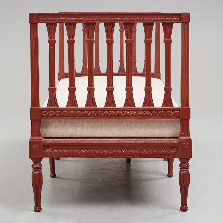 STOLAR, ett par, och SOFFA, av Ephraim Ståhl (mästare i Stockholm 1794-1820), sengustavianska, omkring år 1800.