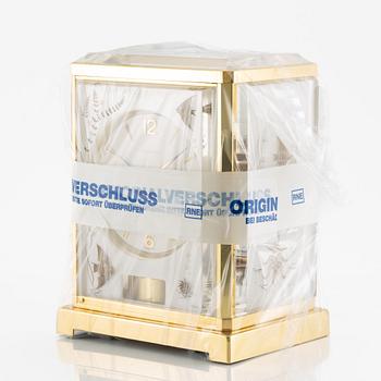 Jaeger-LeCoultre, Atmos, "White Fish Marina", table clock, 23 x 18 x 13 cm.