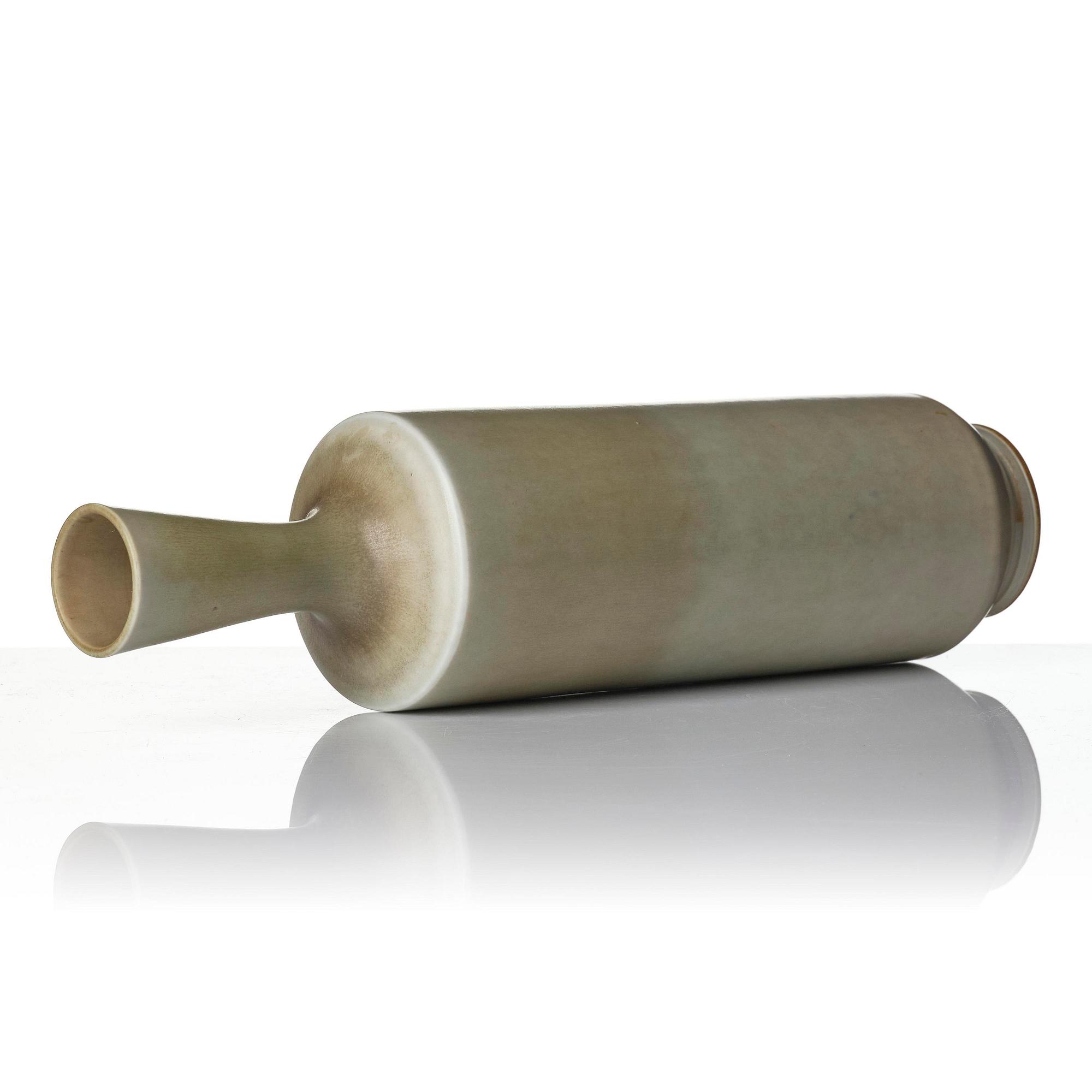 Berndt Friberg, a stoneware vase, Gustavsbergs Studio 1965.