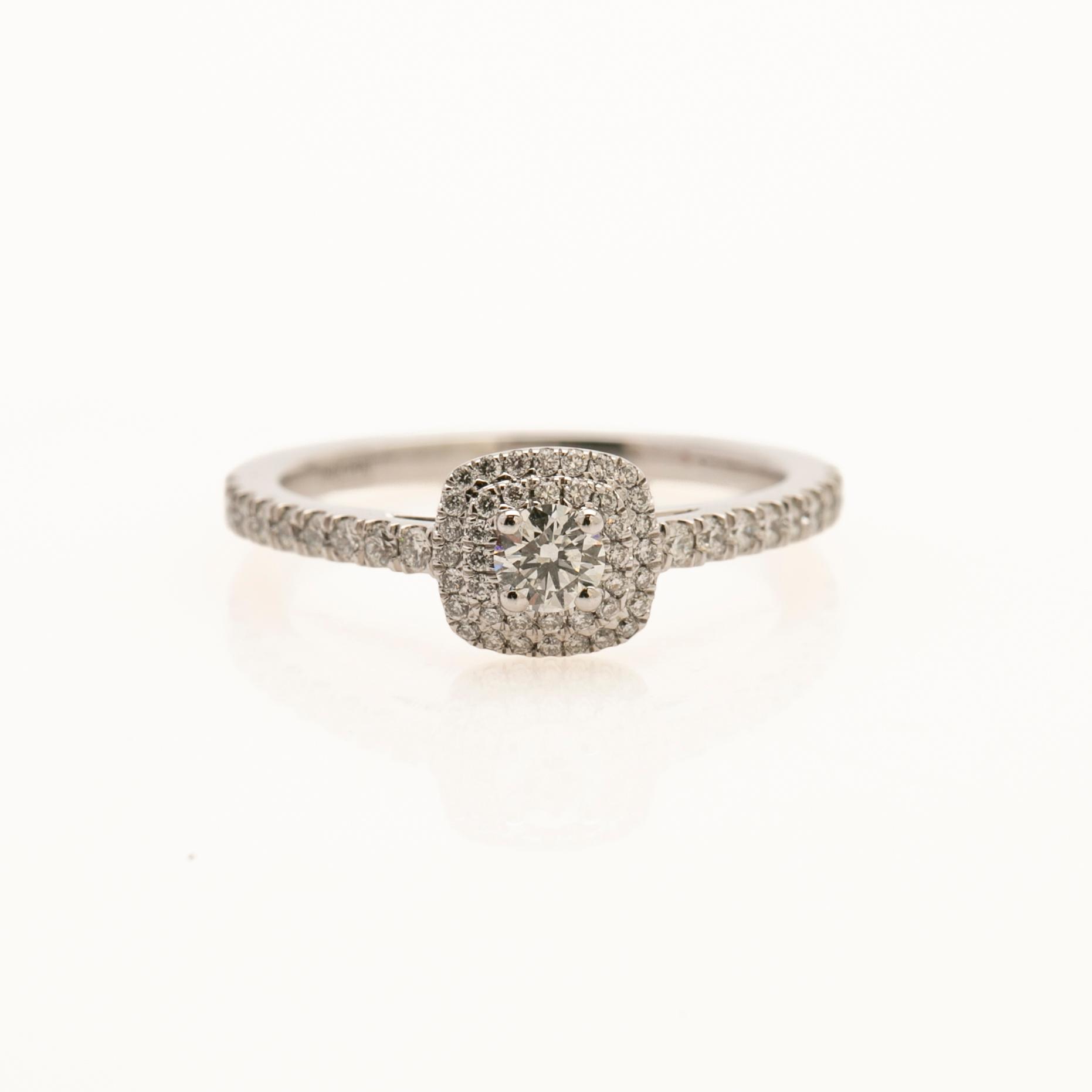 Ring, 18K gold with diamonds, Guldfynd.