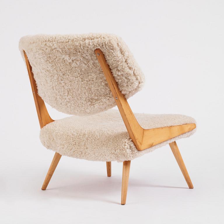 Svante Skogh, a "No. 915" armchair, AB Hjertquist & Co, Nässjö 1950s-60s.