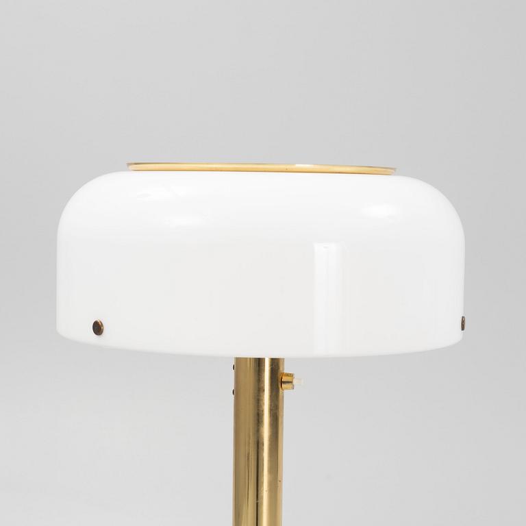 Anders Pehrson, golvlampa, "Knubbling", Ateljé Lyktan, Åhus.