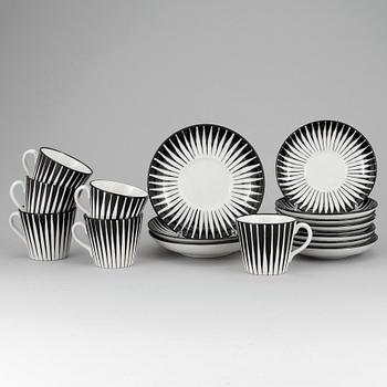 EUGEN TROST, "Zebra", Gefle, 6 kaffekoppar med fat, flintgods. I produktion 1955-1967.