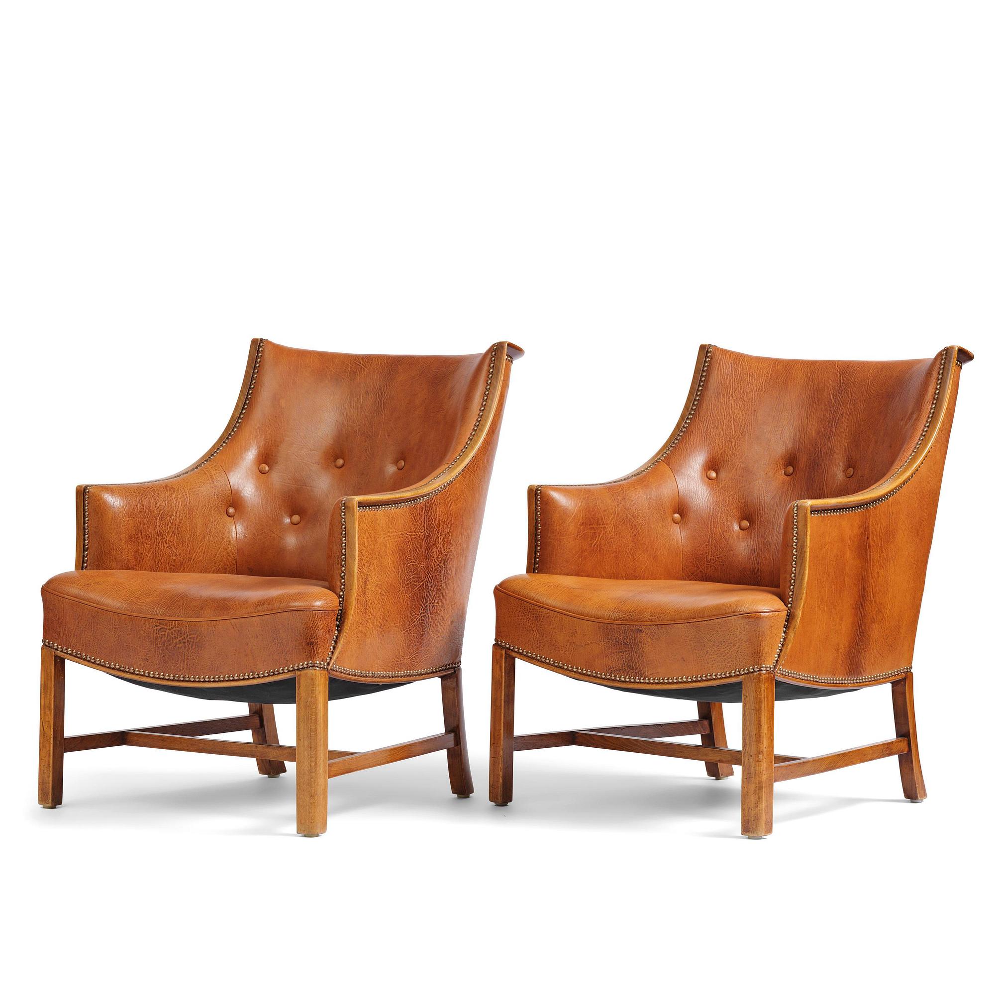 Frits Henningsen, a pair of armchairs, mid-20th century.