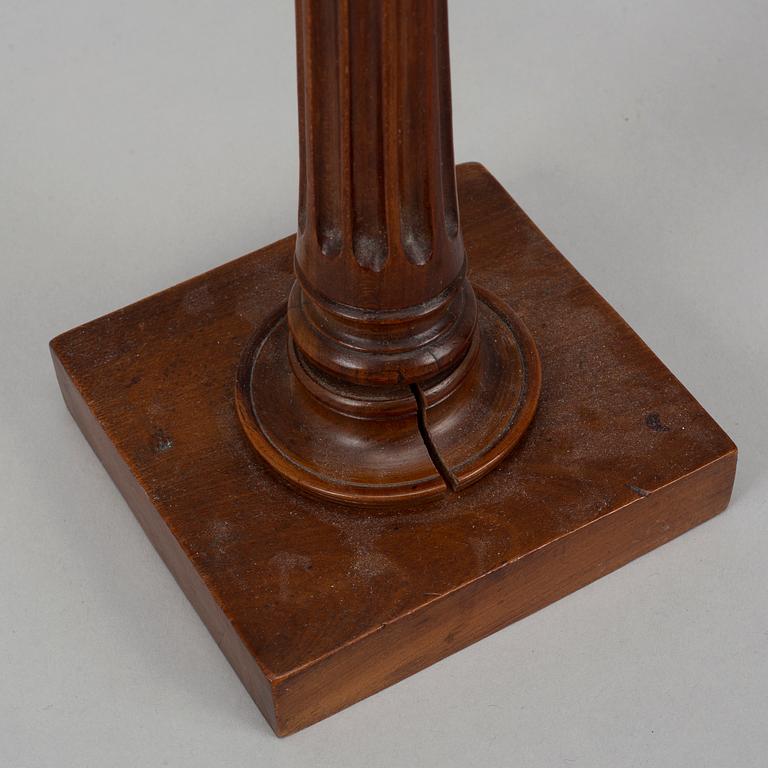 Two candlesticks, probably England. Early 19th century.