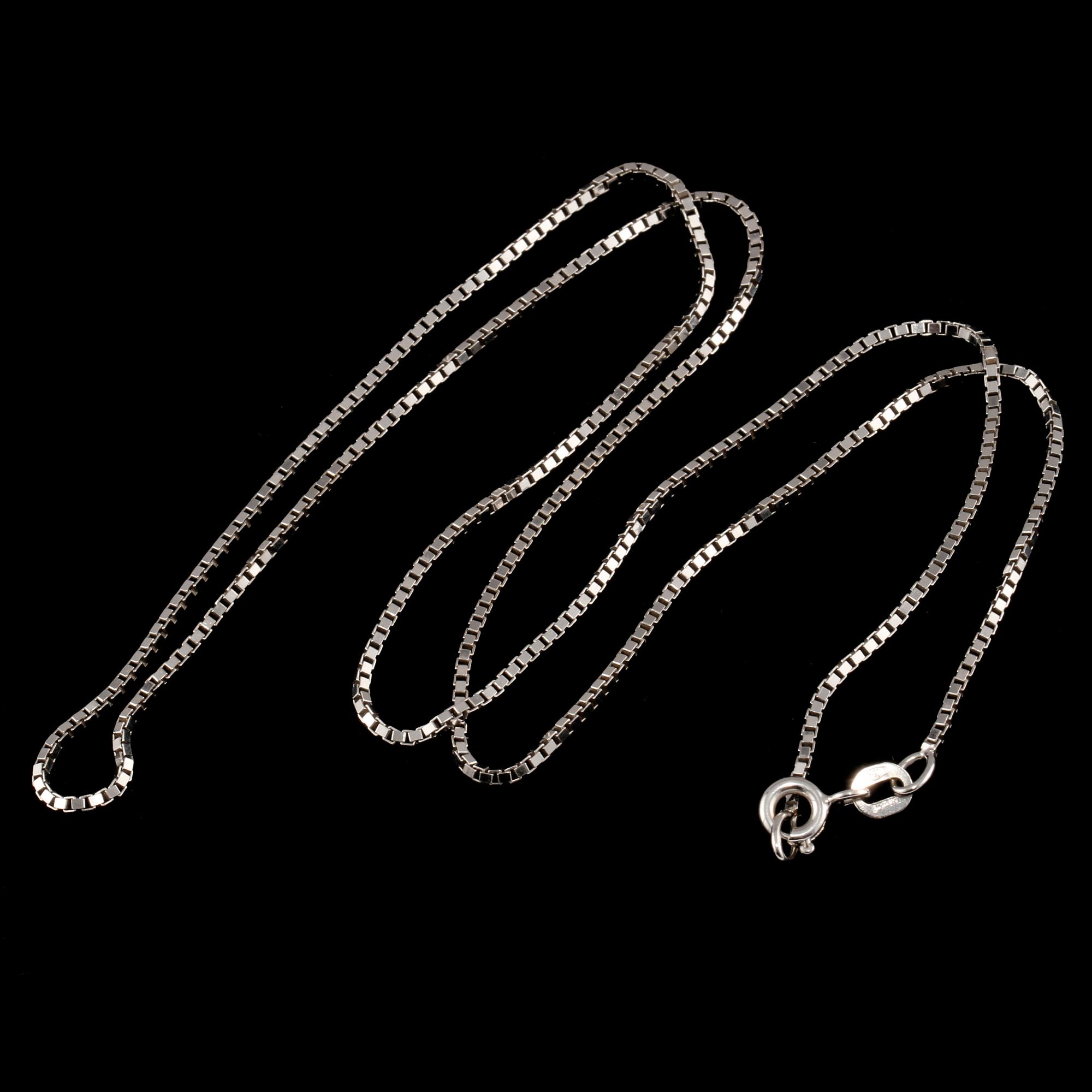 KEDJA, 18k vitguld, Balestra, Italien. Vikt 6 g.